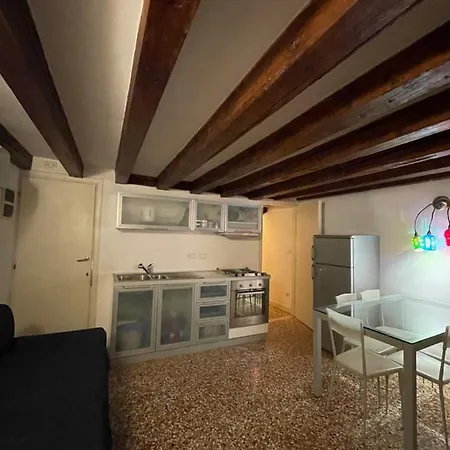 Apartman Lovely Ovosodo #2 Ve-rialto